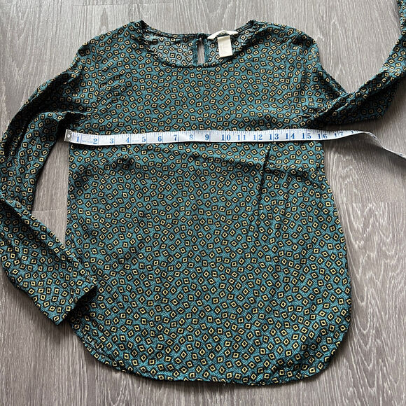 H&M Shirt Womens Size 4 Keyhole Neck Blouse Geometric Print - Picture 5 of 12